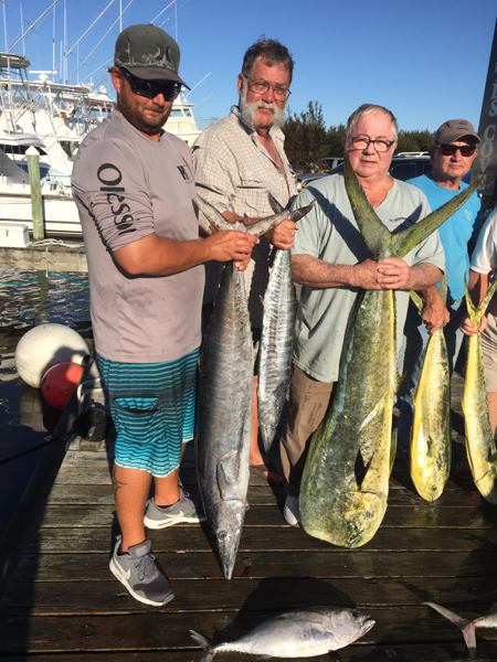 WAHOO LIMITS!!! Fall Bite is HOT, Offshore Fishing NC Action!